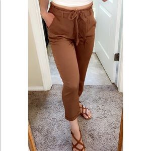 Cropped Pants
